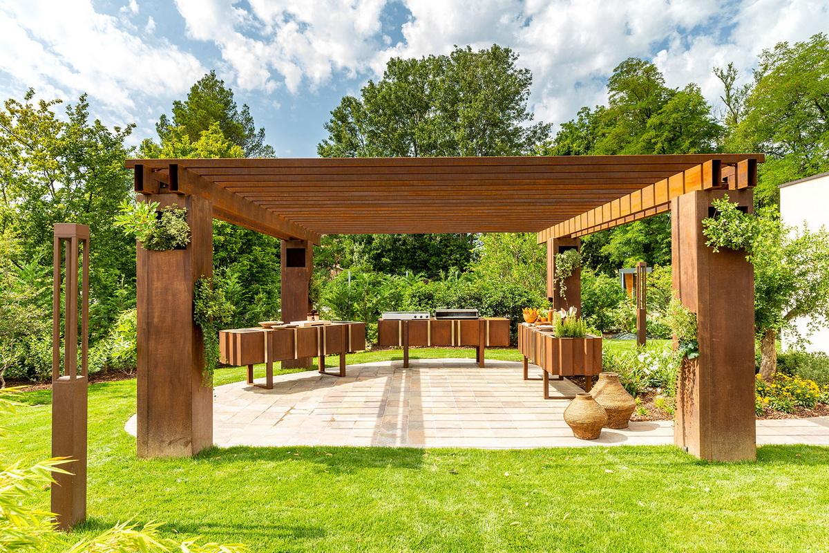 Corten Pergola
